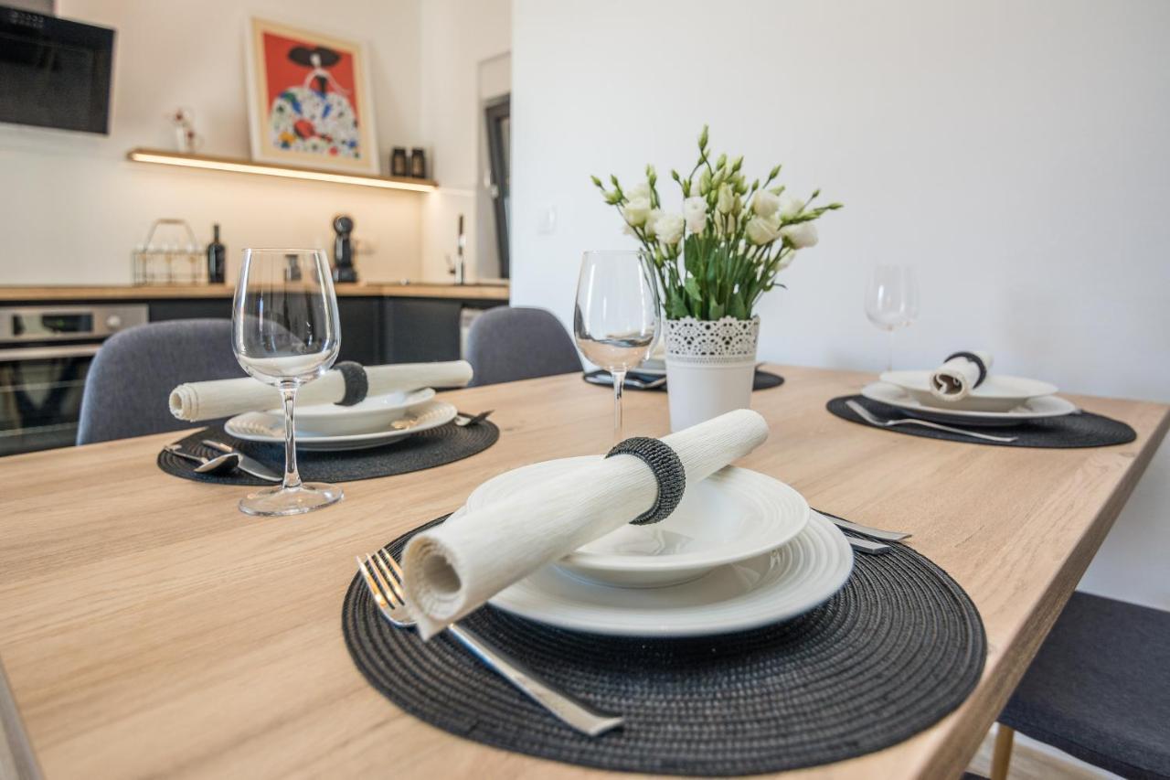 Apartments Maella Zadar Extérieur photo